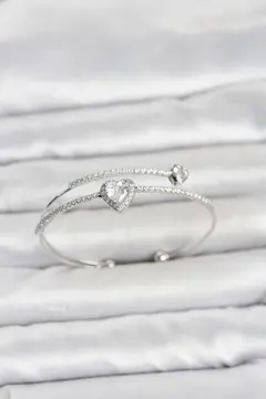 Pirinç Gümüş Renk Kalp Model Zirkon Taşlı Kadın Bileklik 5886