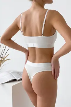 Kadın Ekru Çıkarılabilir Pedli Fitilli Dantelli Bralet Takımı
