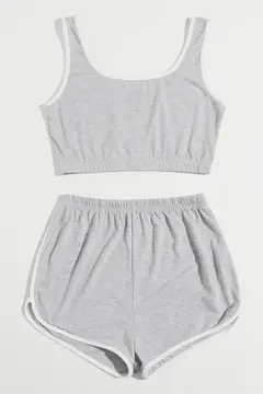 Kadın Gri Askılı Crop Top ve Şortlu Gecelik Takım H110559