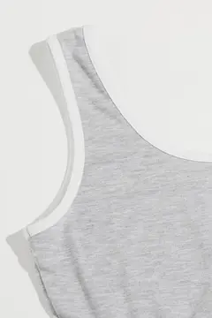 Kadın Gri Askılı Crop Top ve Şortlu Gecelik Takım H110559