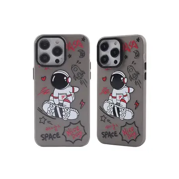 İphone 14 Pro Max Kılıf Prada Desenli Kapak - Prada Siyah - 1