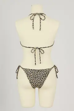 Kadın Siyah ve Leopar Detaylı Yandan Bağlamalı Bikini Takımı