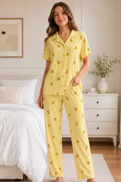 Sarı Limon Desenli Kısa Kollu Gömlek Yaka Milan Kumaş Kadın Pijama Takımı