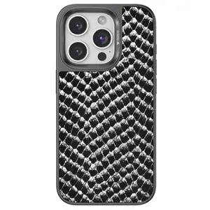 Venco  İphone 15 Pro Viper Kapak - Siyah