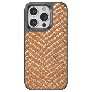 Venco  İphone 15 Pro Viper Kapak - Kahverengi