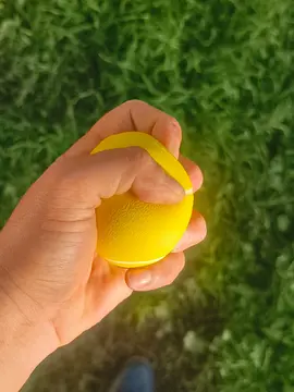 El Bilek Güçlendirme Topu Medium