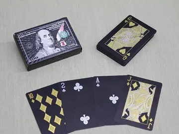 Gümüş Dolar Tasarımlı Siyah İskambil Oyun Kartı
