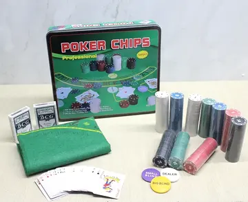 Metal Kutulu 500 Chip Ve 2 Adet İskambil  Kağit Setine Sahip Poker Oyunu
