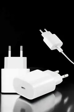 Güç Adaptörü ve Kablosu Şarj Aleti 15/15 Pro Max Uyumlu Hızlı Şarj