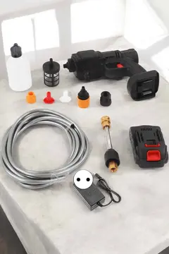 Yeni Nesil Araç Yıkama Şarjlı Tabancası Basınçlı Su Hazneli