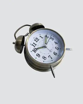 Nostaljik Büyük Boy Metal Masa Saati Bronz Kaplama ve Yüksek Sesli Alarm