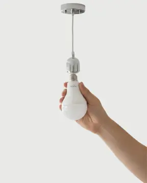 Yüksek Işık Güçlü Şarjlı LED Ampul E27 30W Enerji Tasarruflu