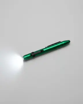 Taşınabilir LED Kalem Fener Pratik Aydınlatma ve Kontrol Aracı