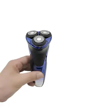 3 Başlıklı Elektrikli Tıraş Makinesi Su Geçirmez Dijital Göstergeli